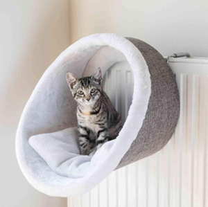 Trixie Hanging Basket Cat radiator beds